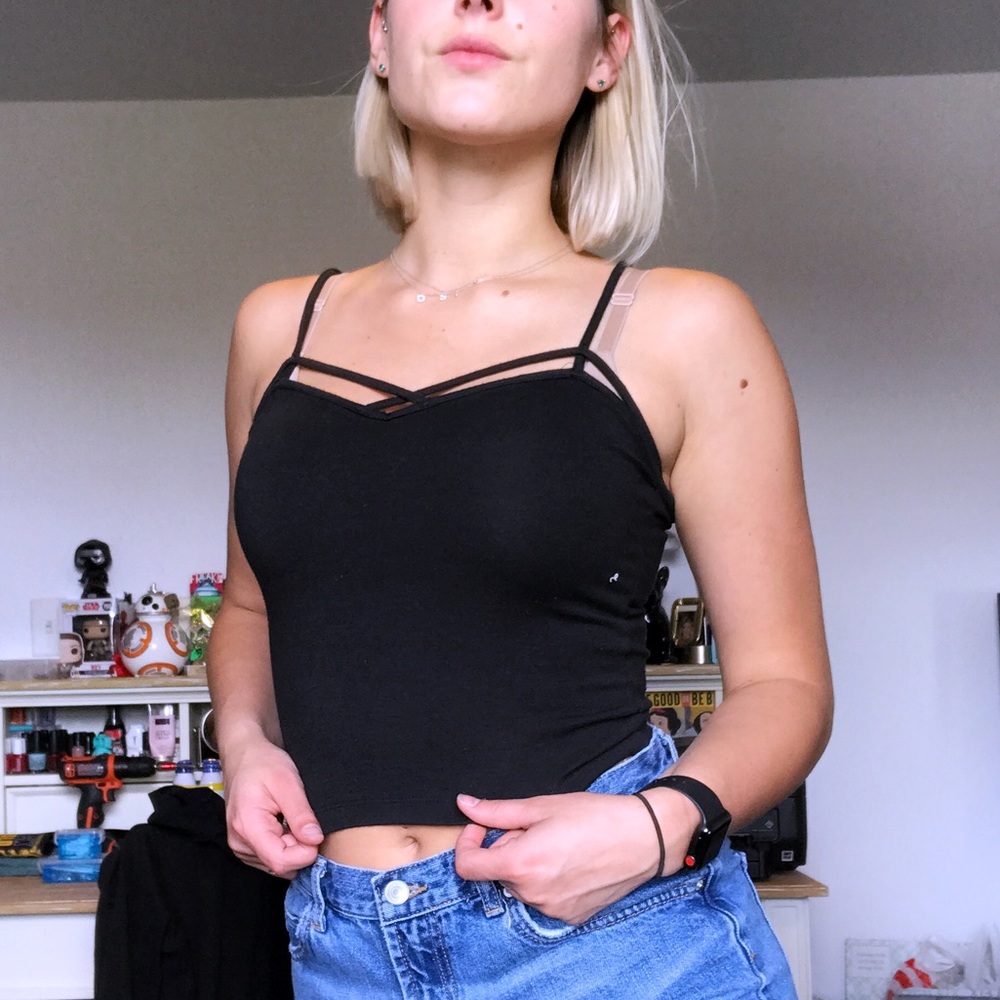 Cropped Strappy Tank